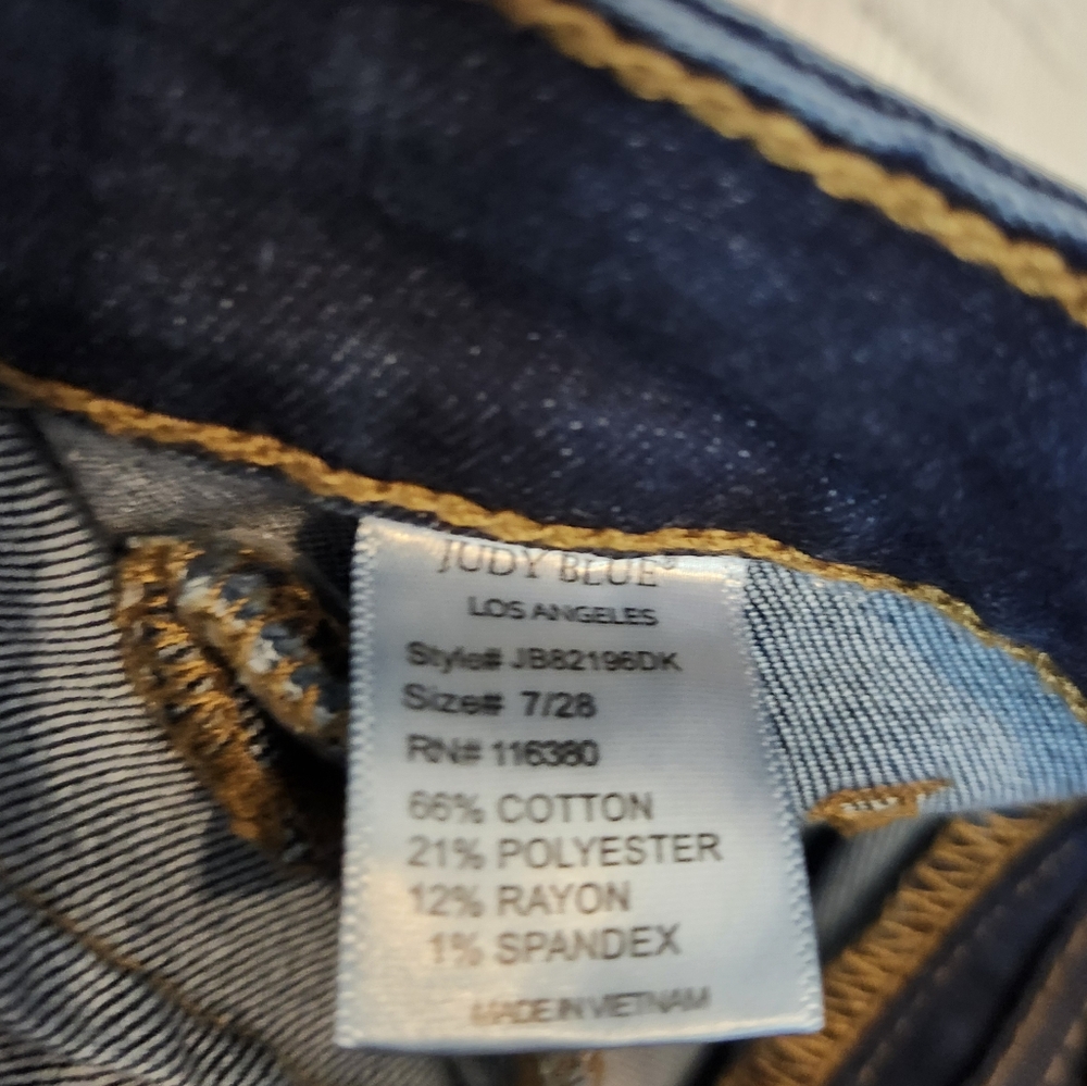 Blue Jeans bundle - Picture 11 of 14